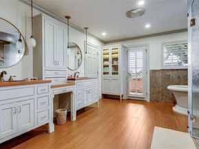 6220 Ledge Mountain DR, Austin TX 78731