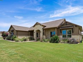 105 Quiet Oak CV, Liberty Hill TX 78642
