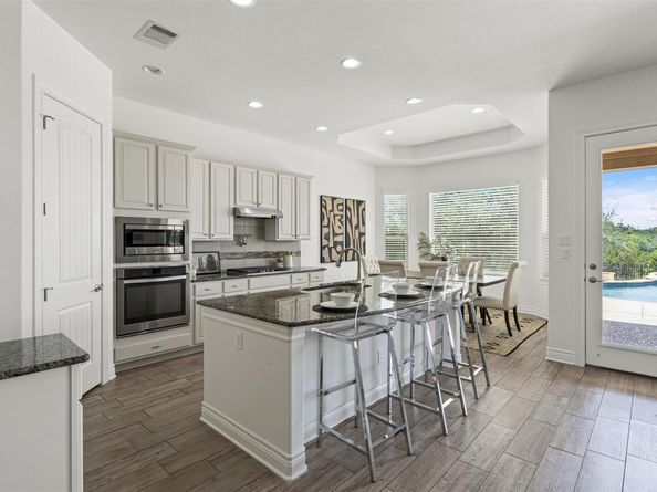 105 Quiet Oak CV, Liberty Hill TX 78642