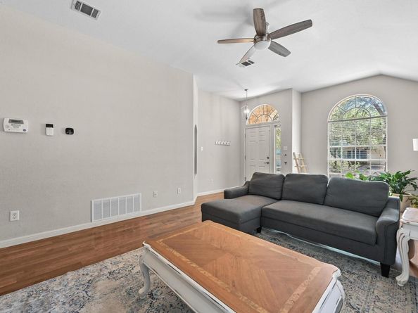 1314 Tetbury LN, Austin TX 78748