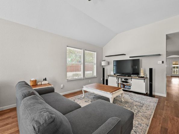 1314 Tetbury LN, Austin TX 78748