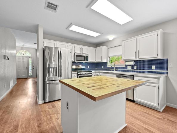 1314 Tetbury LN, Austin TX 78748