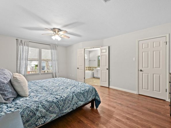 1314 Tetbury LN, Austin TX 78748