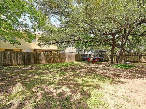 1314 Tetbury LN, Austin TX 78748
