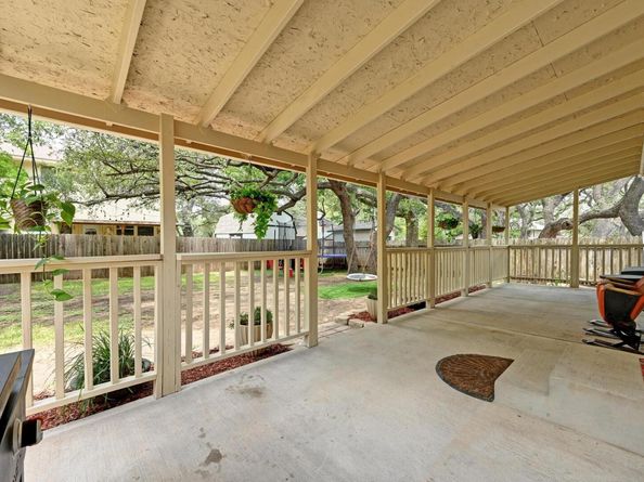 1314 Tetbury LN, Austin TX 78748
