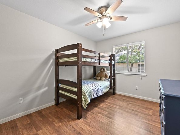 1314 Tetbury LN, Austin TX 78748