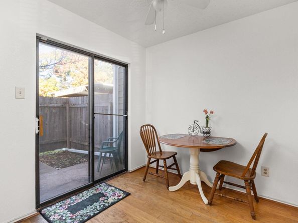 12325 Los Indios TRL 12, Austin TX 78729