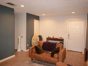 913 Bret LN, Austin TX 78721