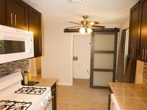913 Bret LN, Austin TX 78721