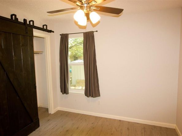 913 Bret LN, Austin TX 78721