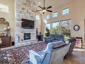 307 Duffy LN, Austin TX 78738