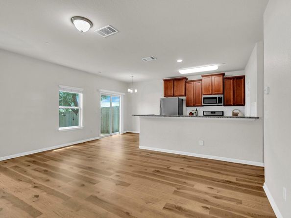 1701 S Bell BLVD 1202, Cedar Park TX 78613