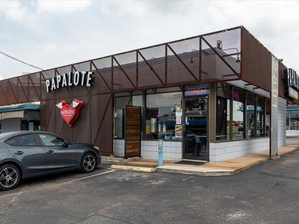 2000 Lightsey RD 3, Austin TX 78704