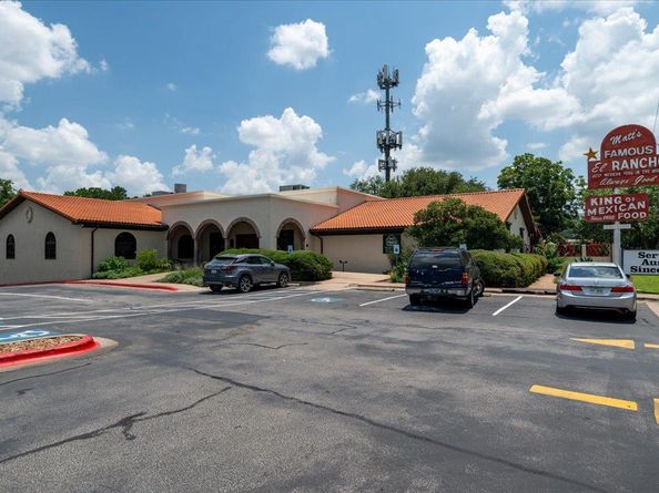 2000 Lightsey RD 3, Austin TX 78704