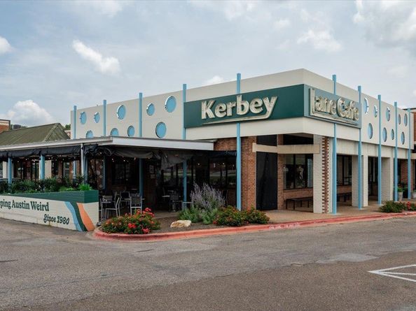 2000 Lightsey RD 3, Austin TX 78704