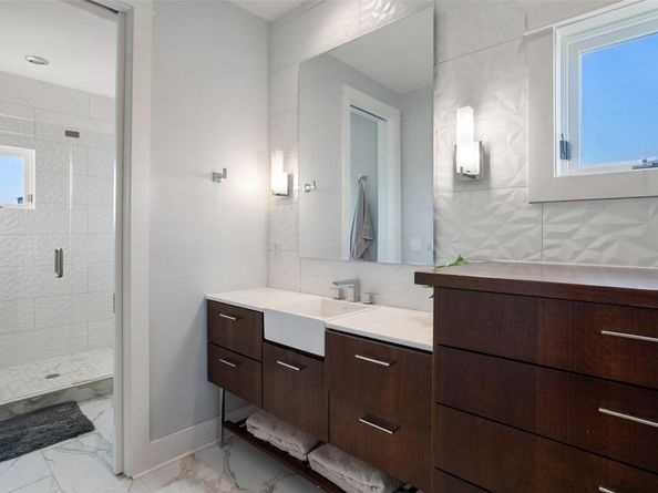 7025 Cielo Azul PASS, Austin TX 78732