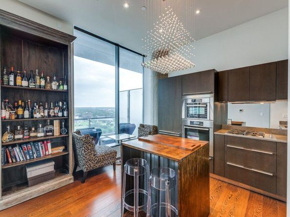 210 Lavaca ST 1801, Austin TX 78701