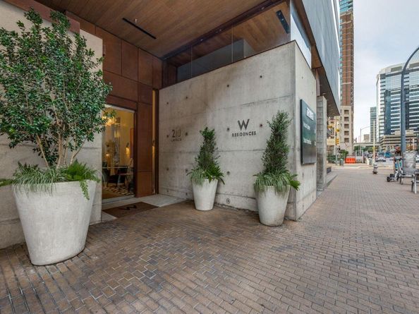 210 Lavaca ST 1801, Austin TX 78701