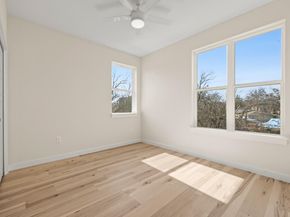 4801 Sara DR B, Austin TX 78721