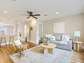 1101 Grove BLVD 306, Austin TX 78741