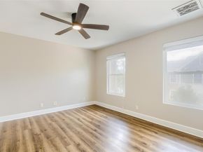 1101 Grove BLVD 306, Austin TX 78741