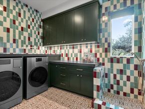 2200 W 9th ST, Austin TX 78703