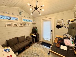 4209 Red Cloud DR, Austin TX 78759