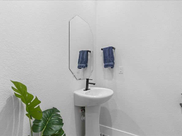 9809 Petrichor BLVD, Manor TX 78653