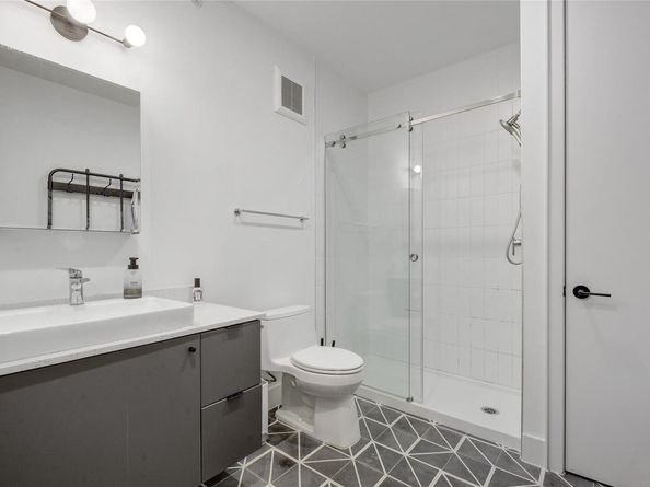2709 E 5th ST 2305, Austin TX 78702