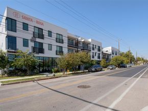 2709 E 5th ST 2305, Austin TX 78702