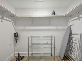 2709 E 5th ST 2305, Austin TX 78702