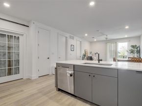 2709 E 5th ST 2305, Austin TX 78702
