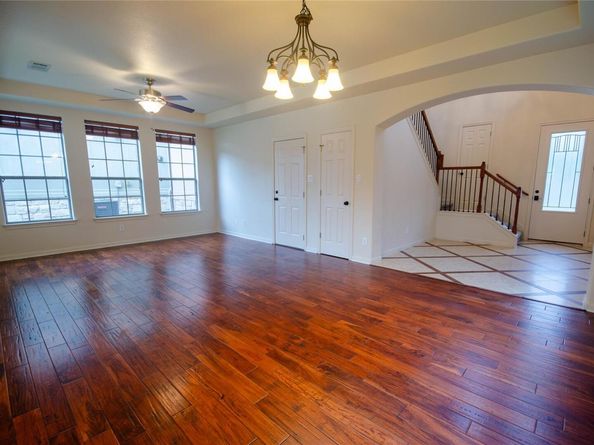12805 Cape May LN, Austin TX 78750