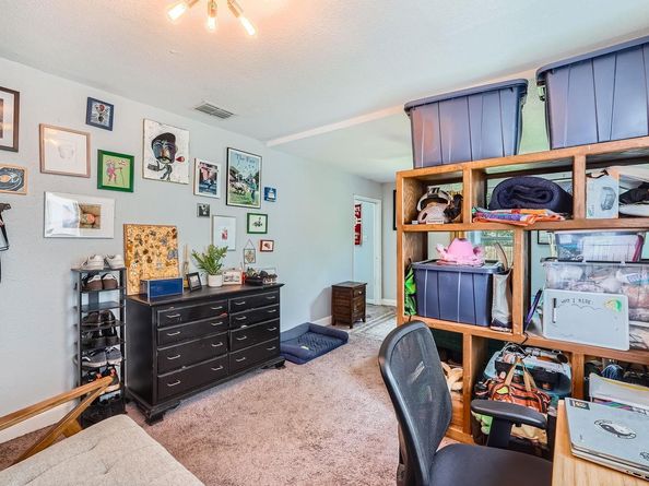 5605 Tura LN, Austin TX 78721