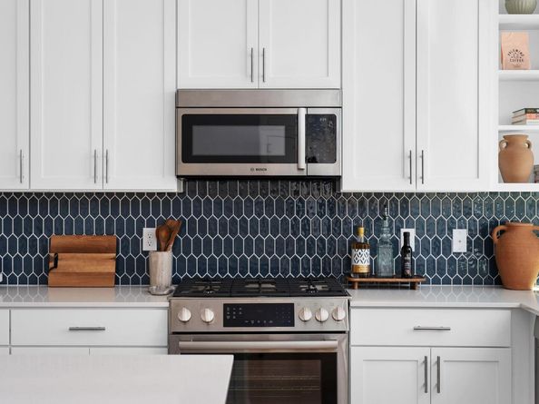 3702 Curious PATH, Austin TX 78723