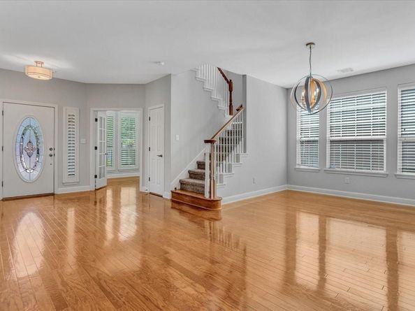 629 Twelve Oaks LN, Austin TX 78704