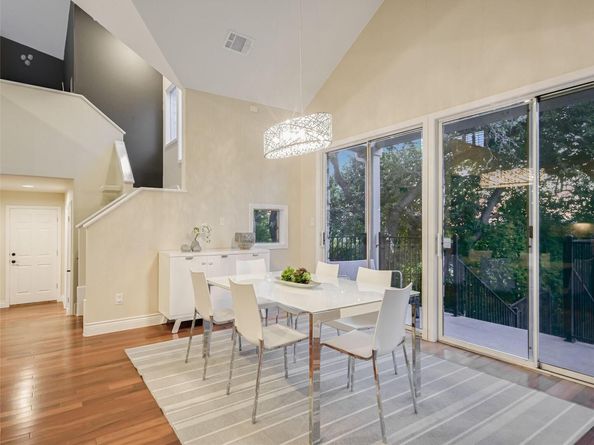 417 Beardsley Ln, Austin TX 78746