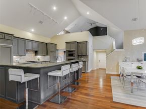 417 Beardsley Ln, Austin TX 78746