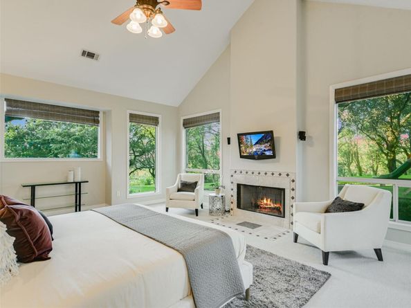 417 Beardsley Ln, Austin TX 78746