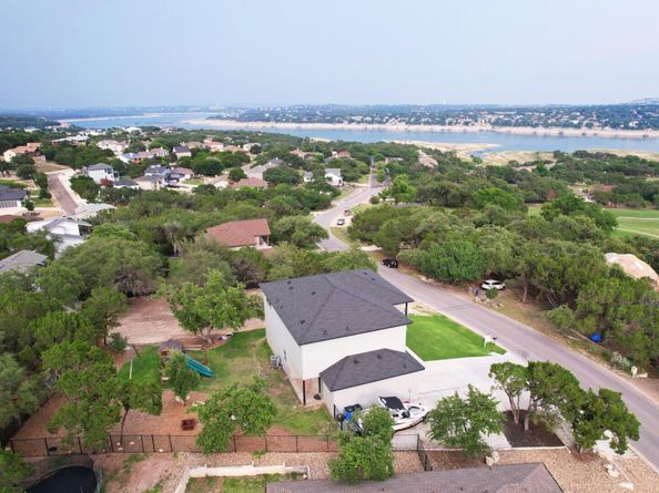 18502 Venture DR, Point Venture TX 78645