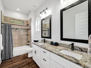 18502 Venture DR, Point Venture TX 78645
