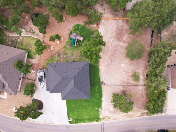 18502 Venture DR, Point Venture TX 78645