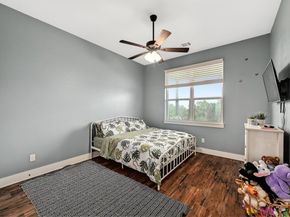 18502 Venture DR, Point Venture TX 78645