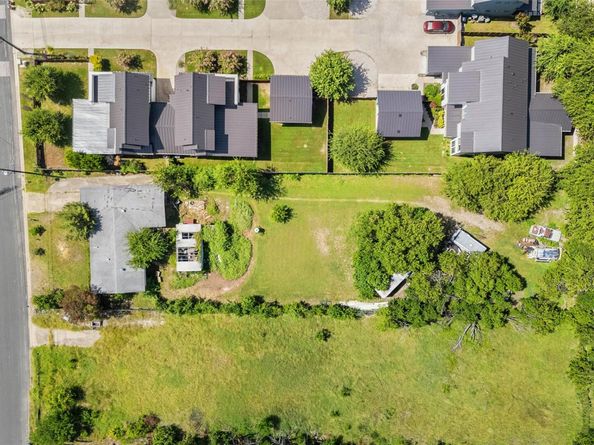 2015 Greenwood Ave, Austin TX 78723
