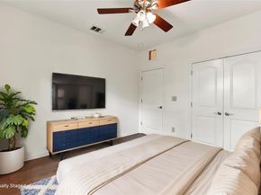 10104 Missel Thrush DR, Austin TX 78750