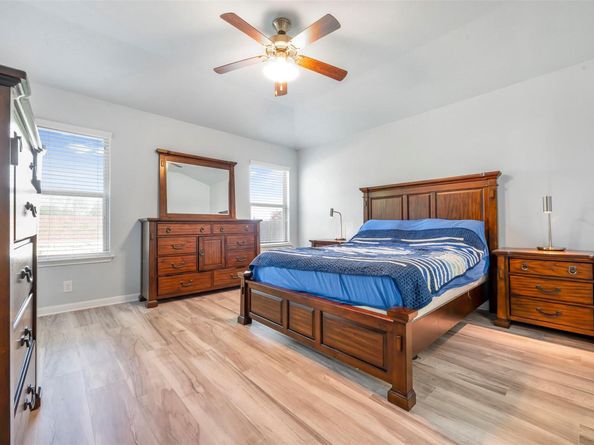 1105 April Meadows LOOP, Georgetown TX 78626