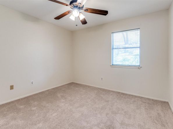 6910 Hart LN 807, Austin TX 78731