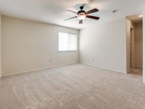 6910 Hart LN 807, Austin TX 78731
