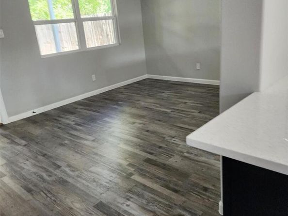 8207 Beaver Brook LN, Austin TX 78748