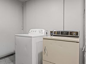 8207 Beaver Brook LN, Austin TX 78748